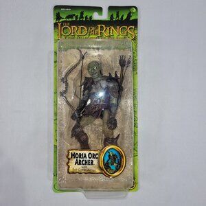 The Lord of the Rings Fellowship Ring 2004 Moria Orc Archer Action Figure Toybiz